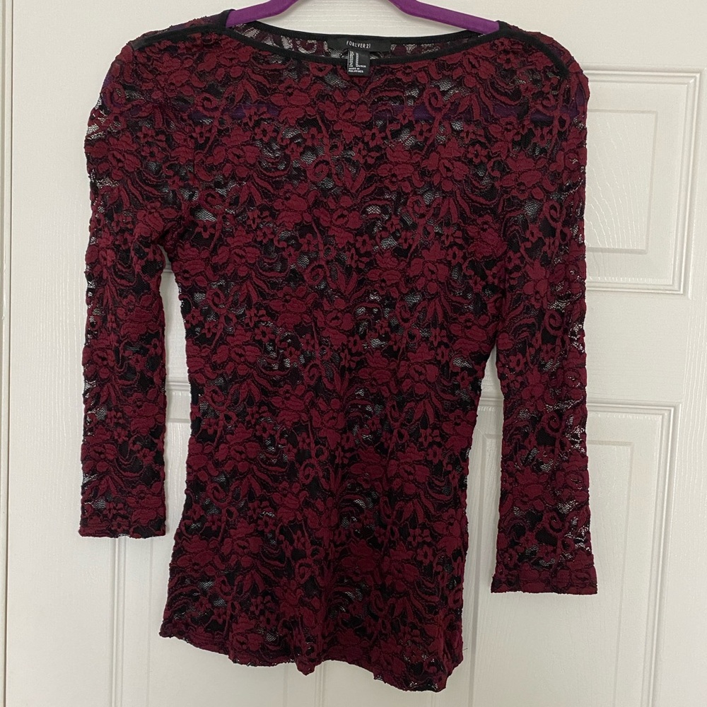 Fitted lace top